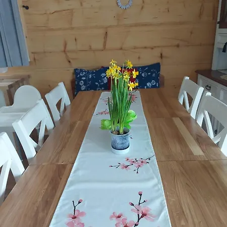 Lägenhet Dom Na Wichrowym Wzgorzu