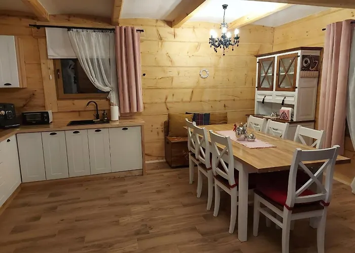 Dom Na Wichrowym Wzgorzu Апартаменты Letownia